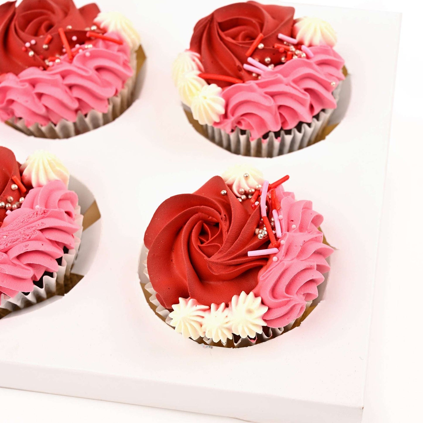 Cute Love You Combo Flowers and Cupcakes by NJD