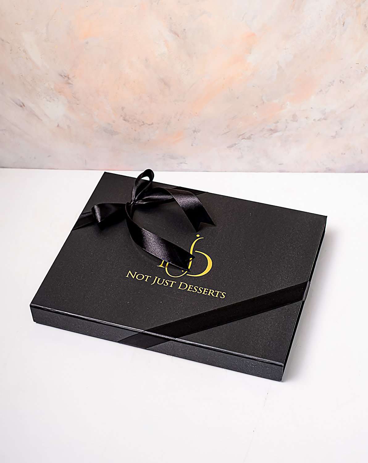 Chocolate and Gold Dates 30pcs Gift Box