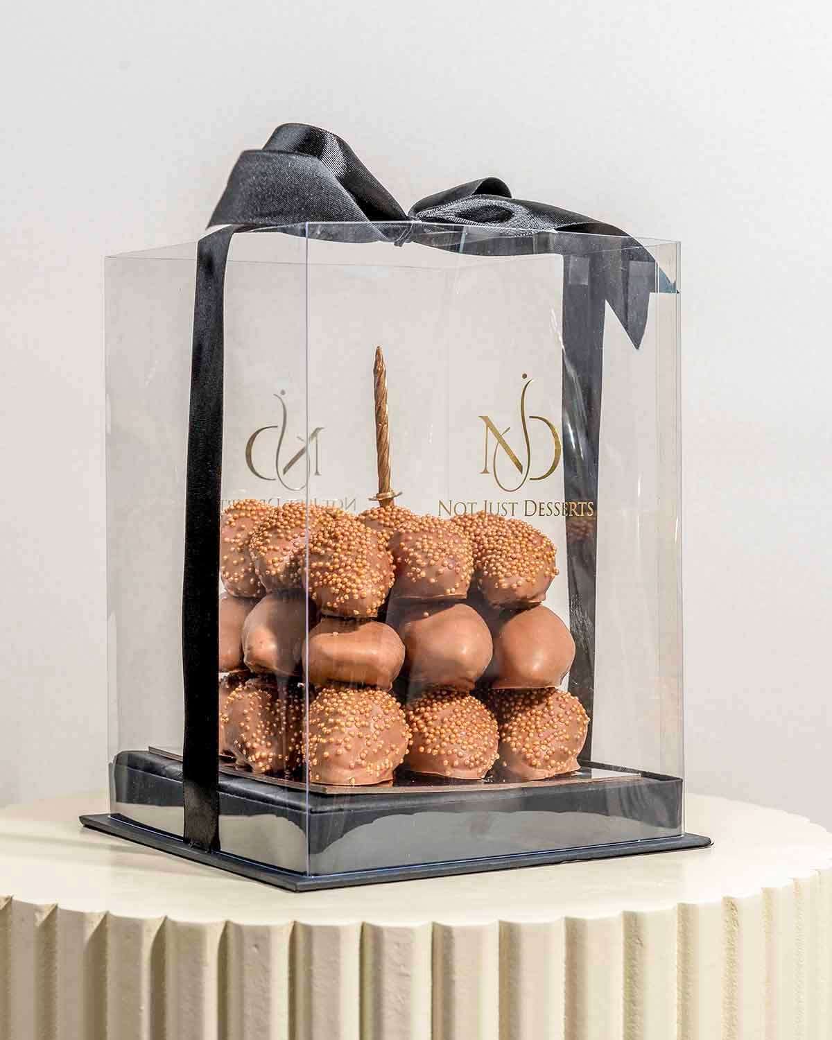 27 Milk Chocolate Strawberries Cube by NJD