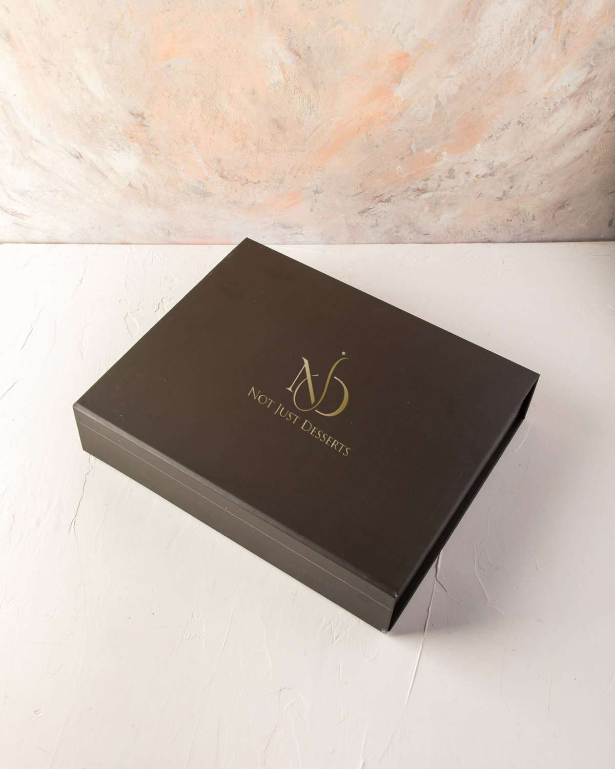 Assorted 30 pieces Collection