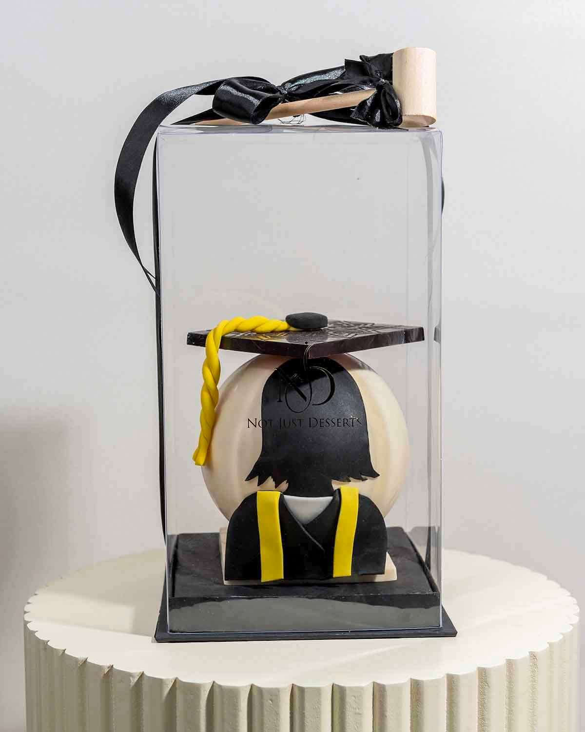 Graduation Theme Smash Ball Gift by NJD