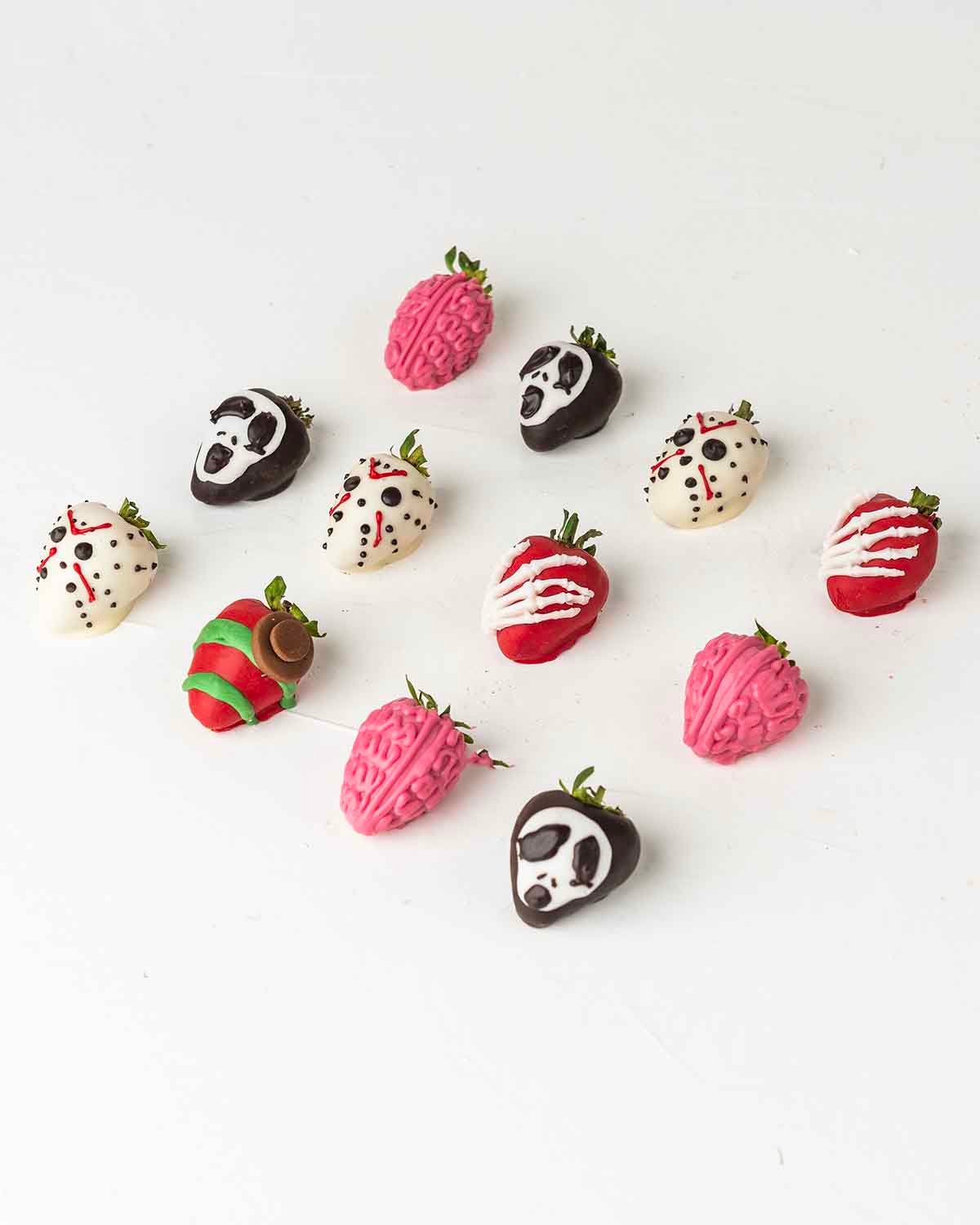Ghost and Skeleton Chocolate Strawberries