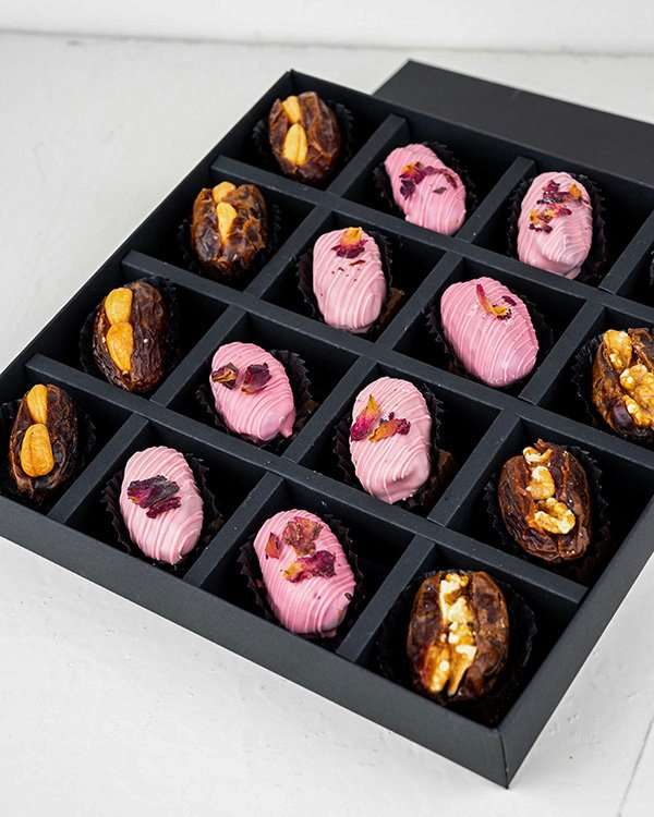 NJD Signature Chocolate Dates Gift Box