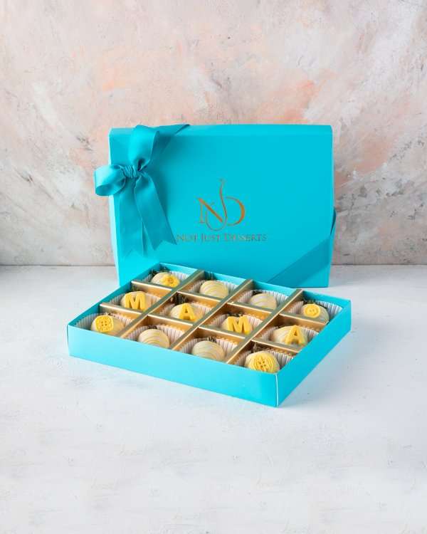 12pcs Customisable Strawberry box