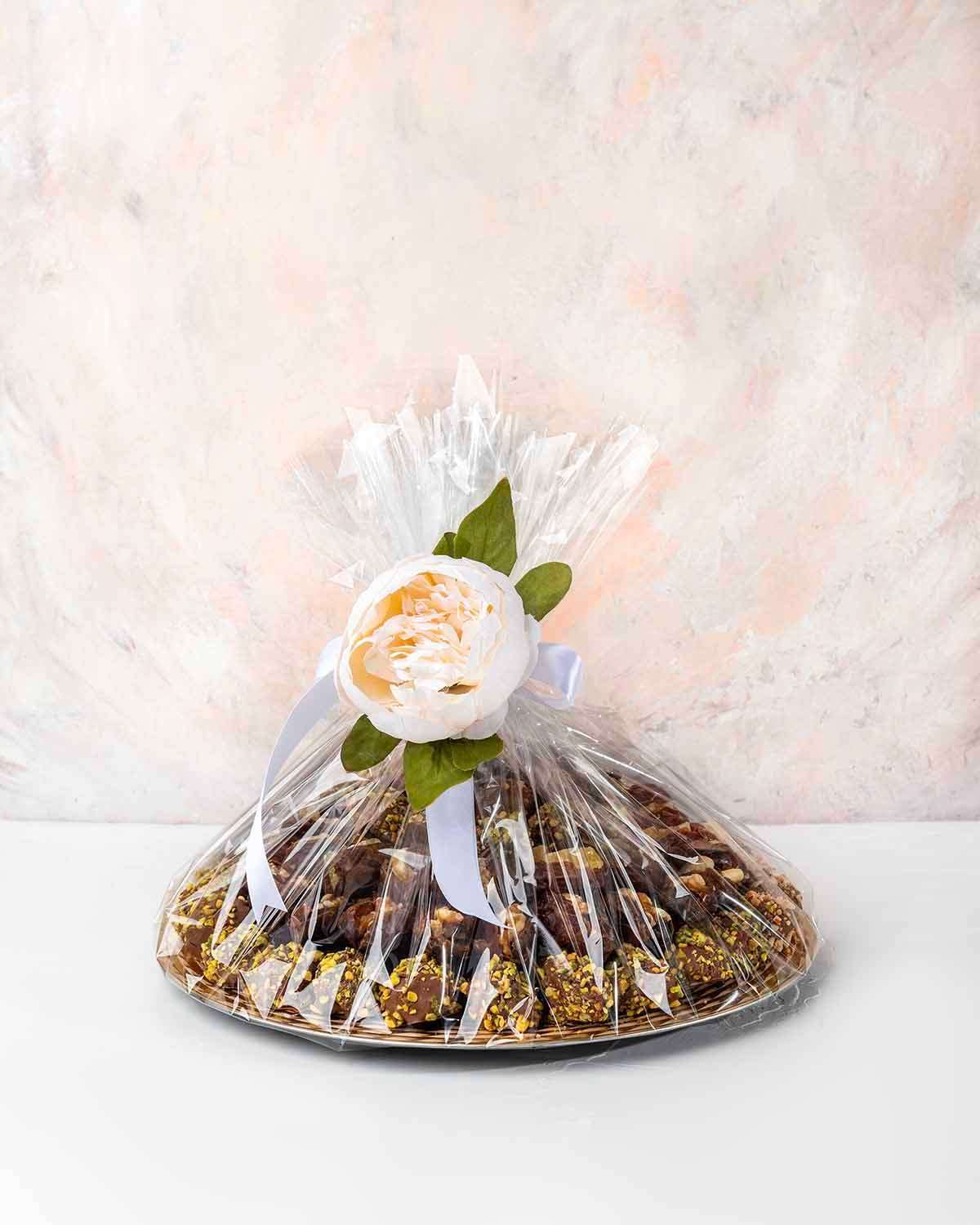 Gourmet Dates 1200g Gift Hamper