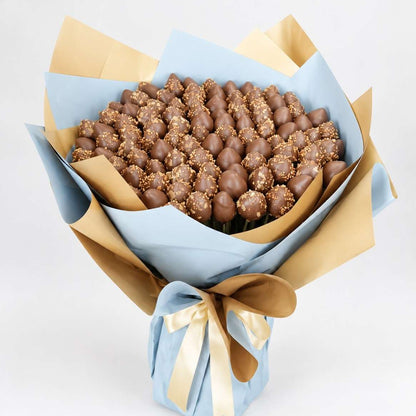 Grand Speculoos & Almond Chocolate Strawberry Bouquet – 100 Pieces
