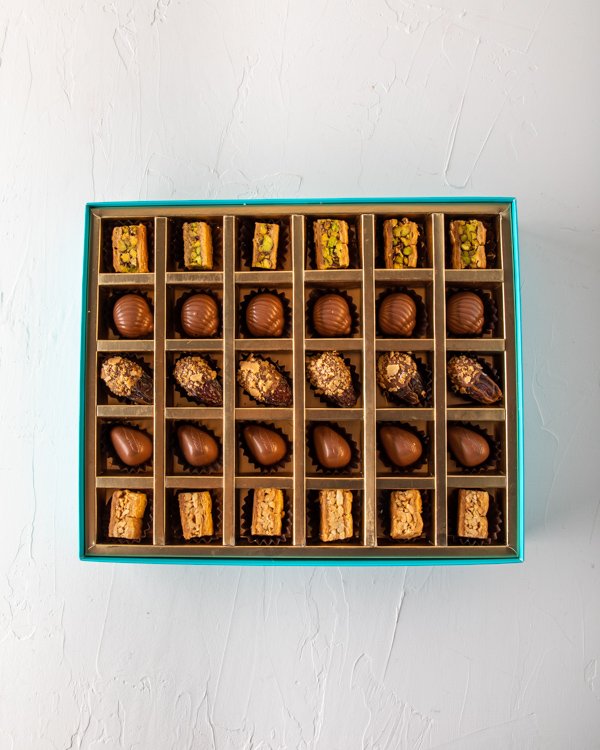 Baklawa, Dates and Chocolate Gift