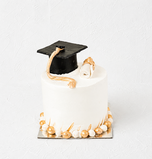 Mini Graduation Cake by NJD