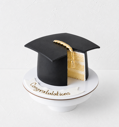 1.5kg Graduation Cake by NJD