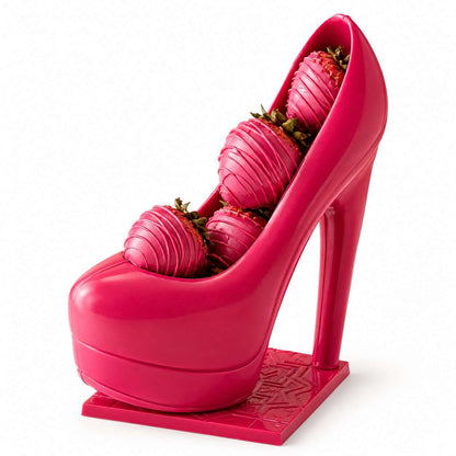 Chocolate heel and Strawberries by NJD