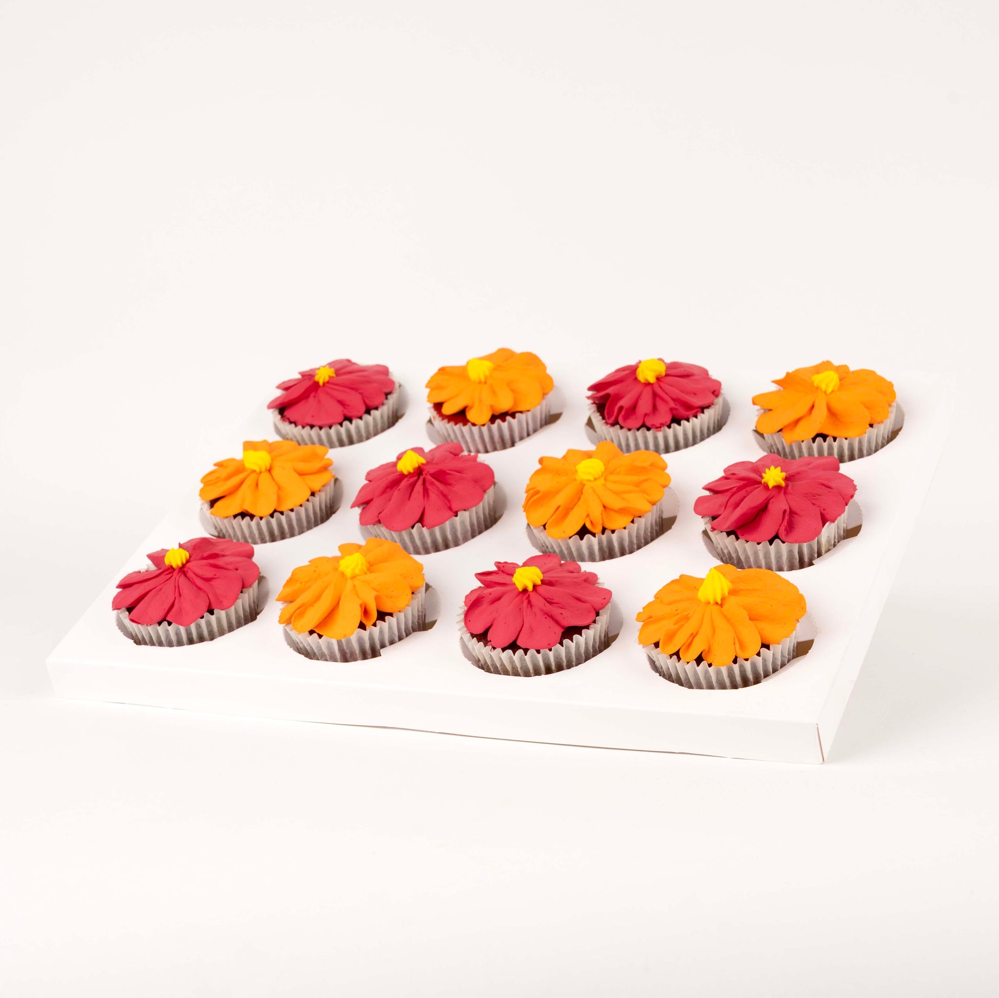 Orange & Fuchsia Diwali Cupcakes