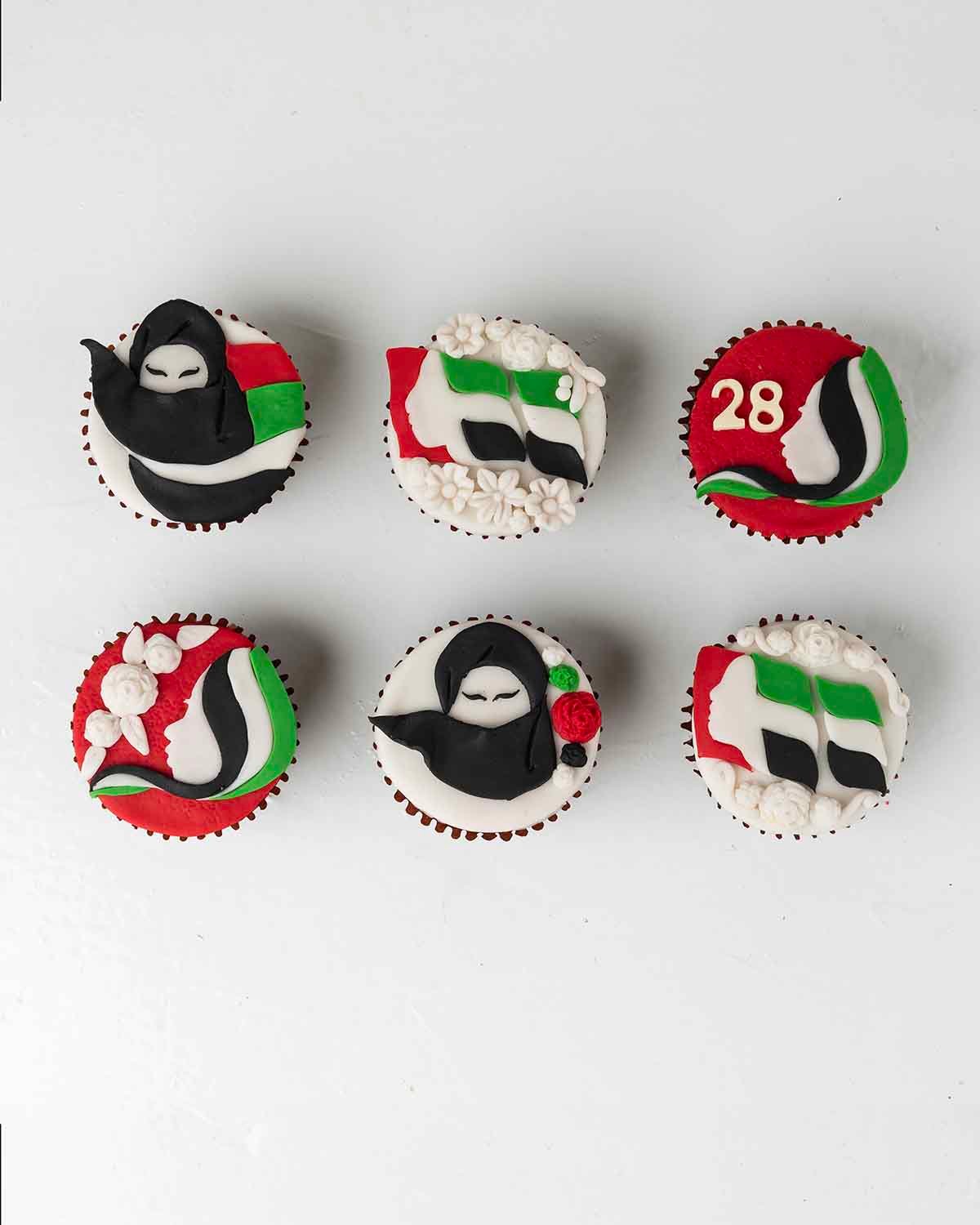 Emirati Women's Day Cupcakes
