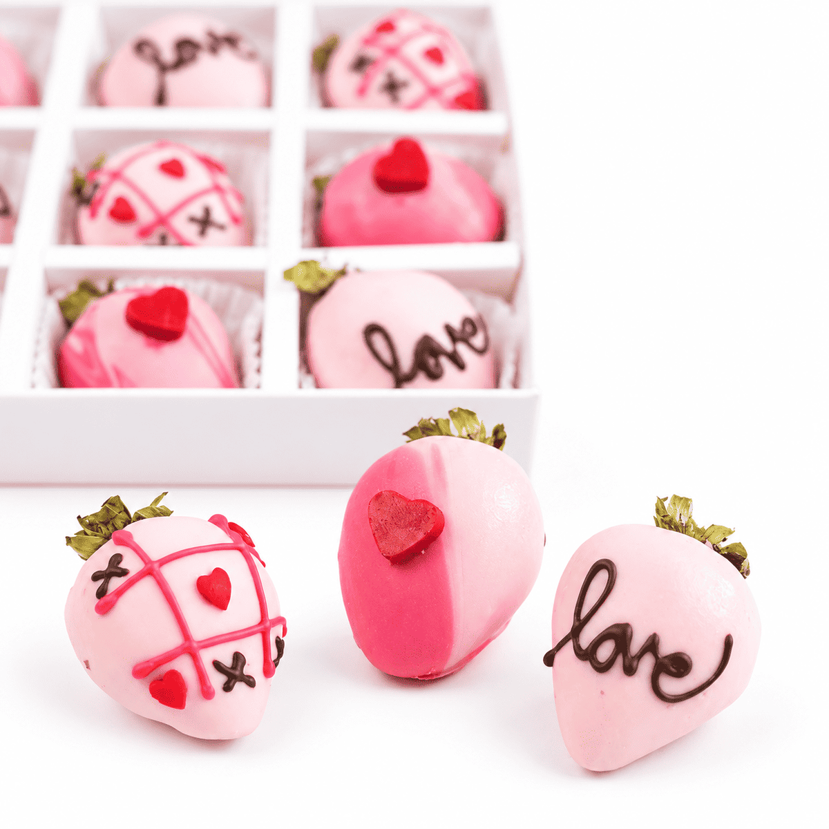 XOXO Berries من NJD