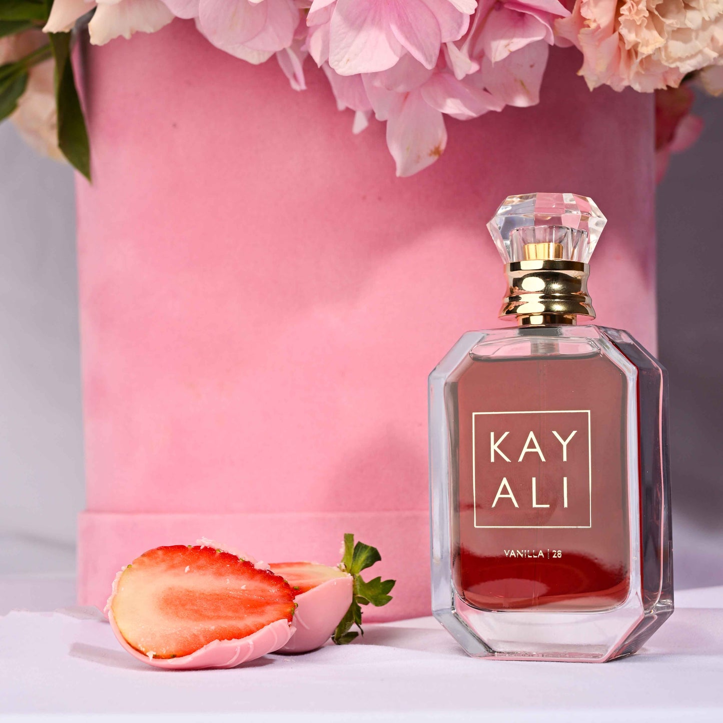 L'Amour Absolu Couture Floral Gift Hamper x Kayali