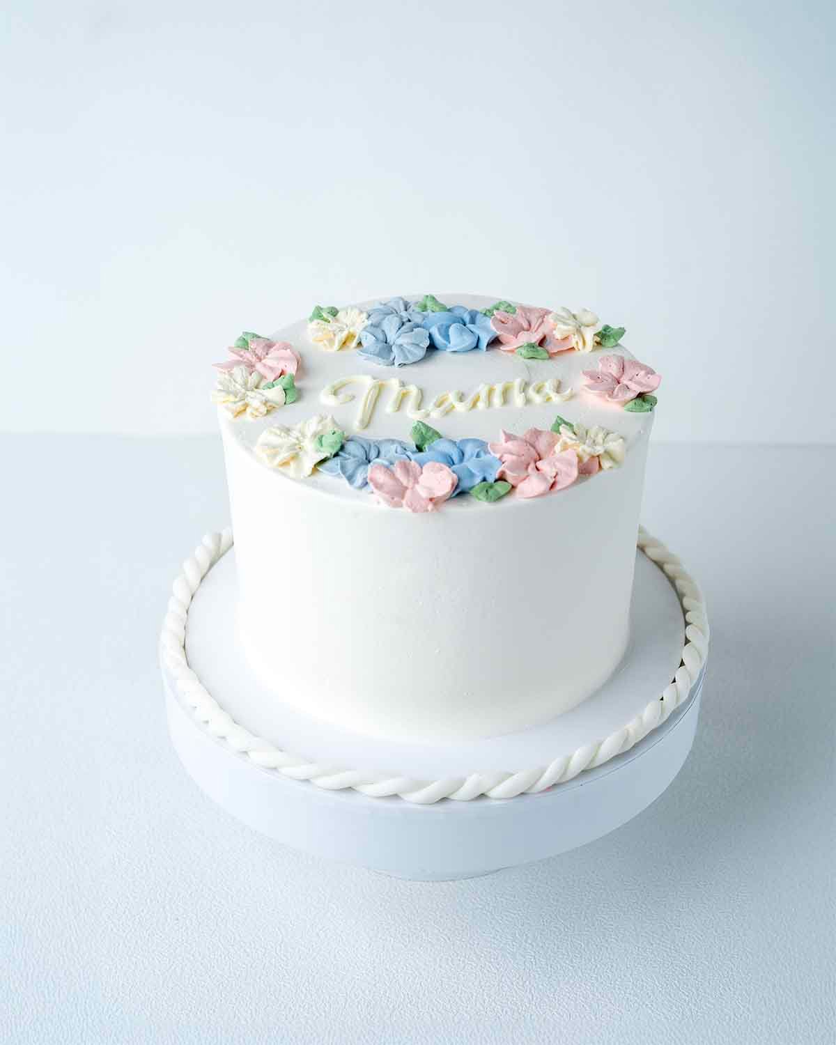 1Kg Mama Cake by Cravings Café