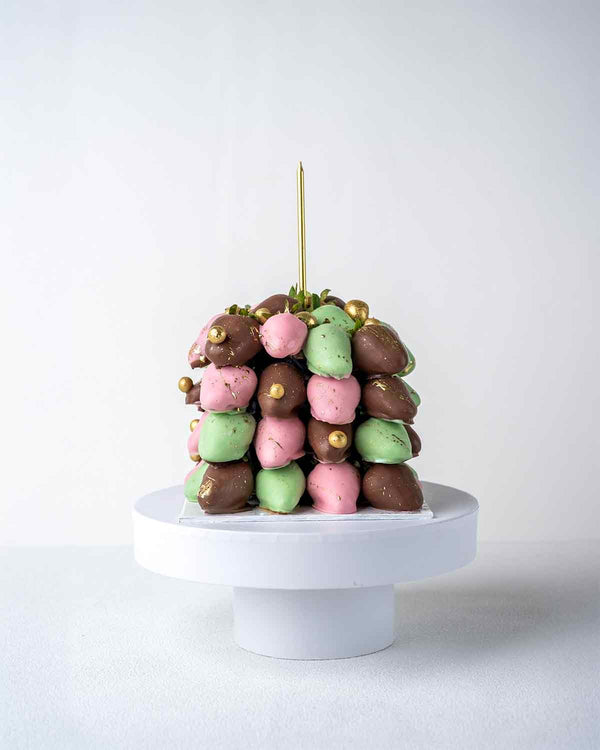 64 Chocolate Strawberries Cube by Cravings Café