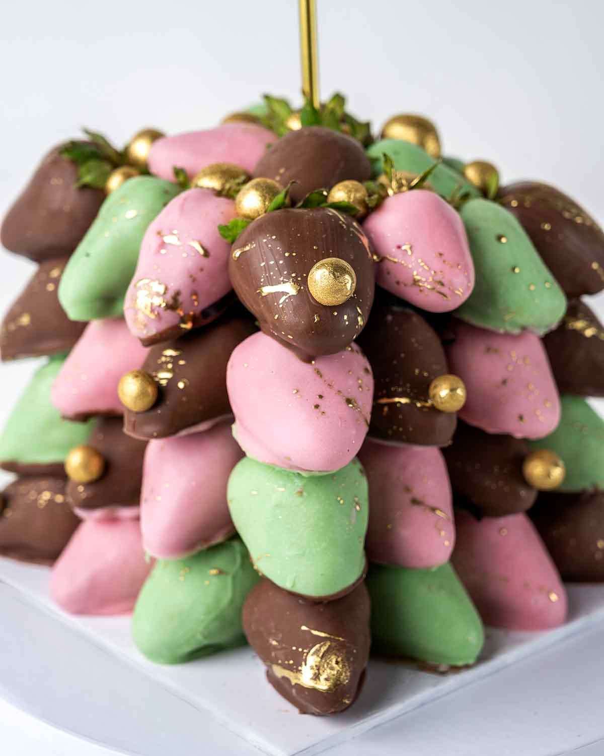 64 Chocolate Strawberries Cube by Cravings Cafe