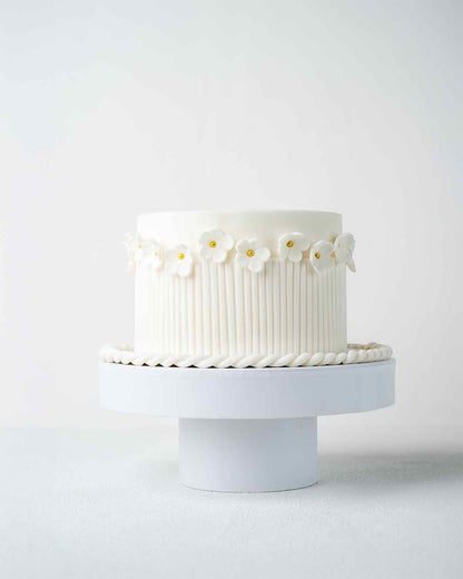 1kg White Cake by NJD