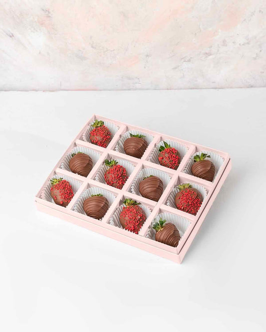 Milk chocolate Strawberries '24 Collection by NJD