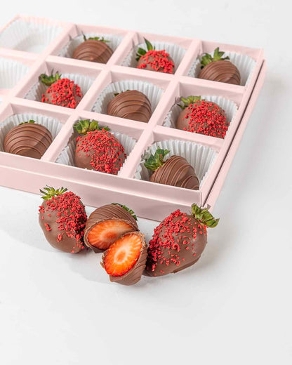 Milk chocolate Strawberries '24 Collection by NJD