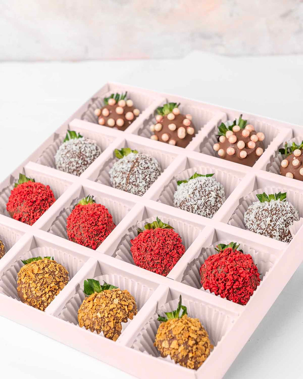 16 chocolate Strawberries '24 Collection by NJD