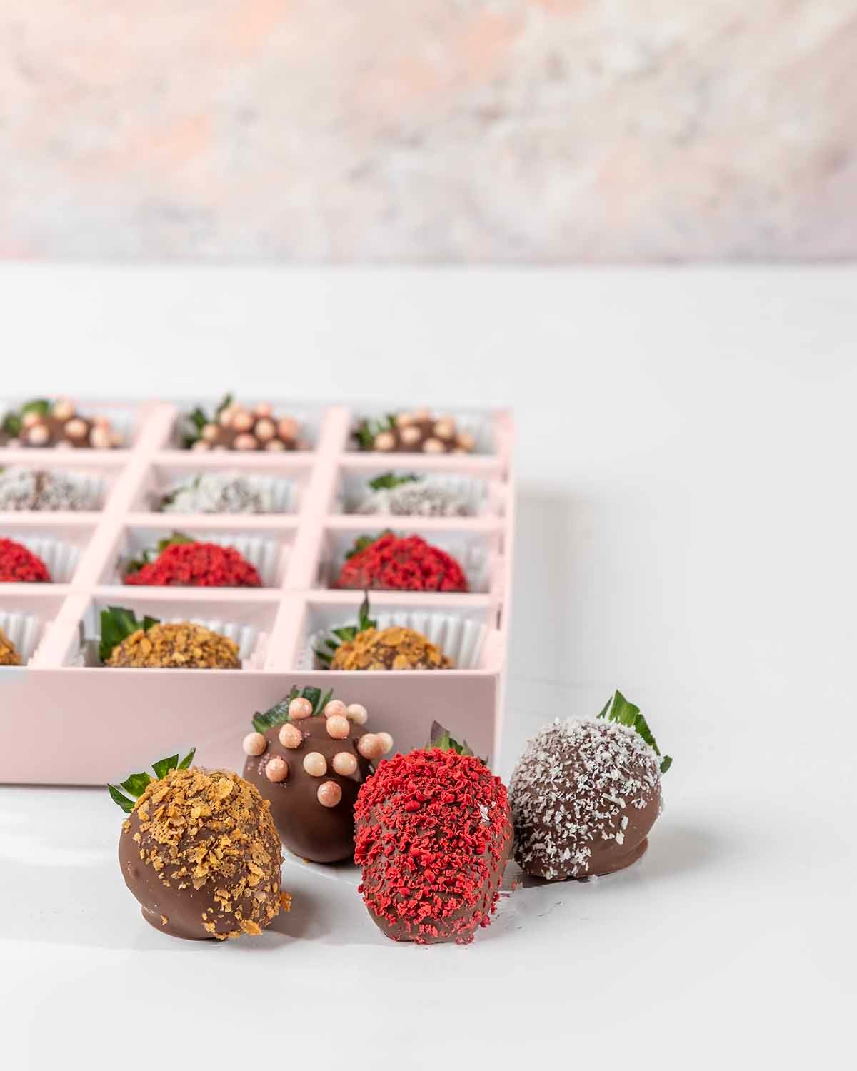 16 chocolate Strawberries '24 Collection by NJD