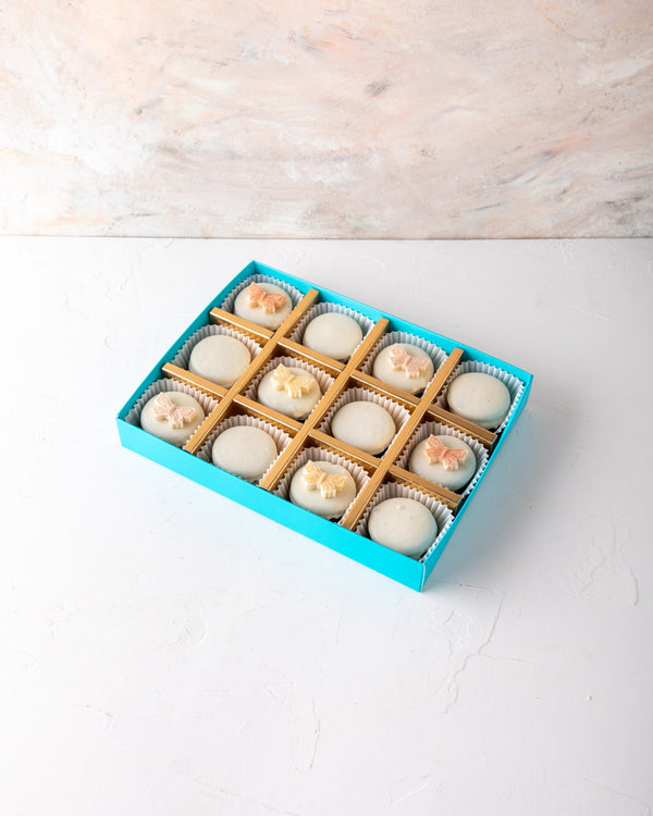 White Chocolate Covered Oreos by NJD