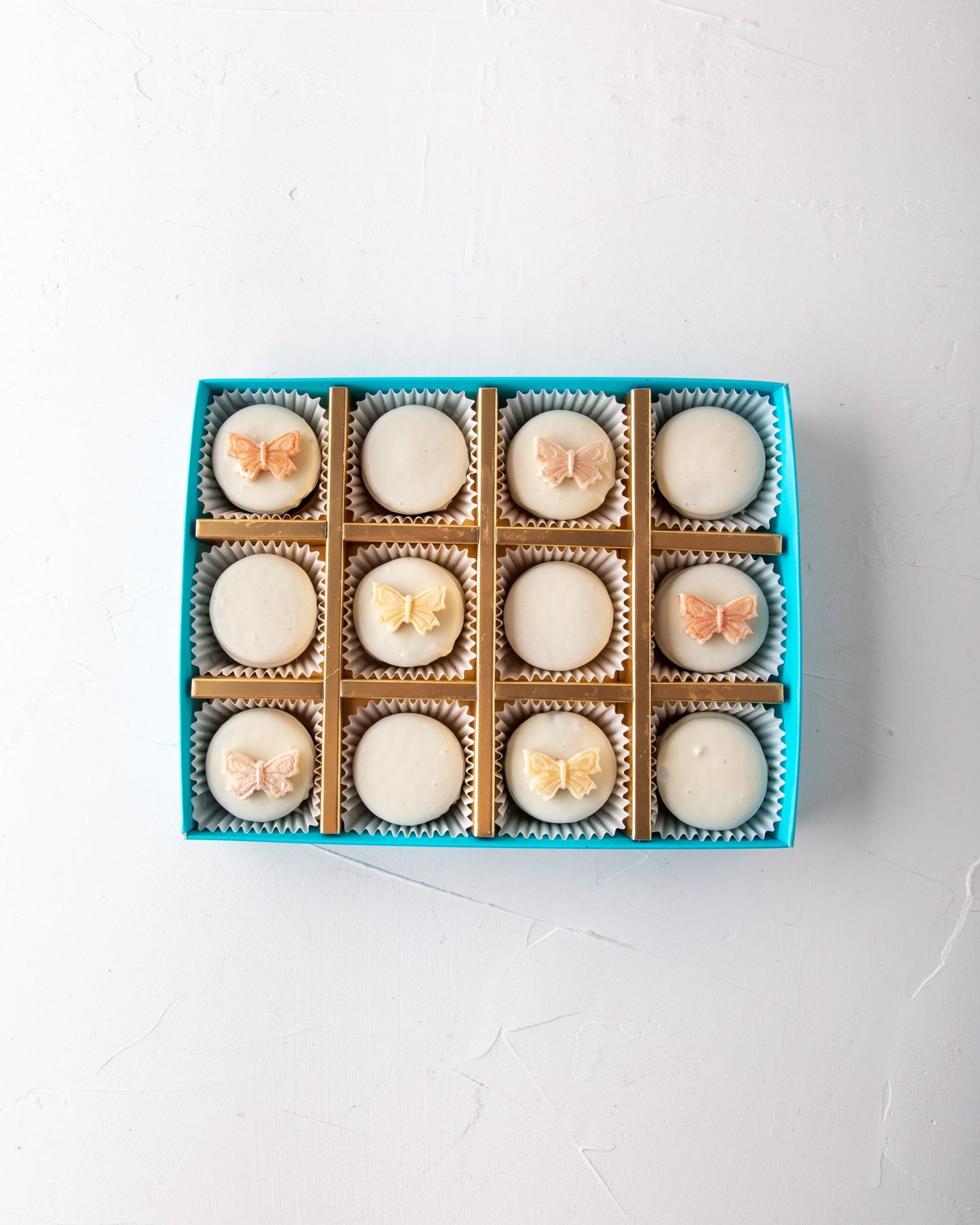 White Chocolate Covered Oreos by NJD