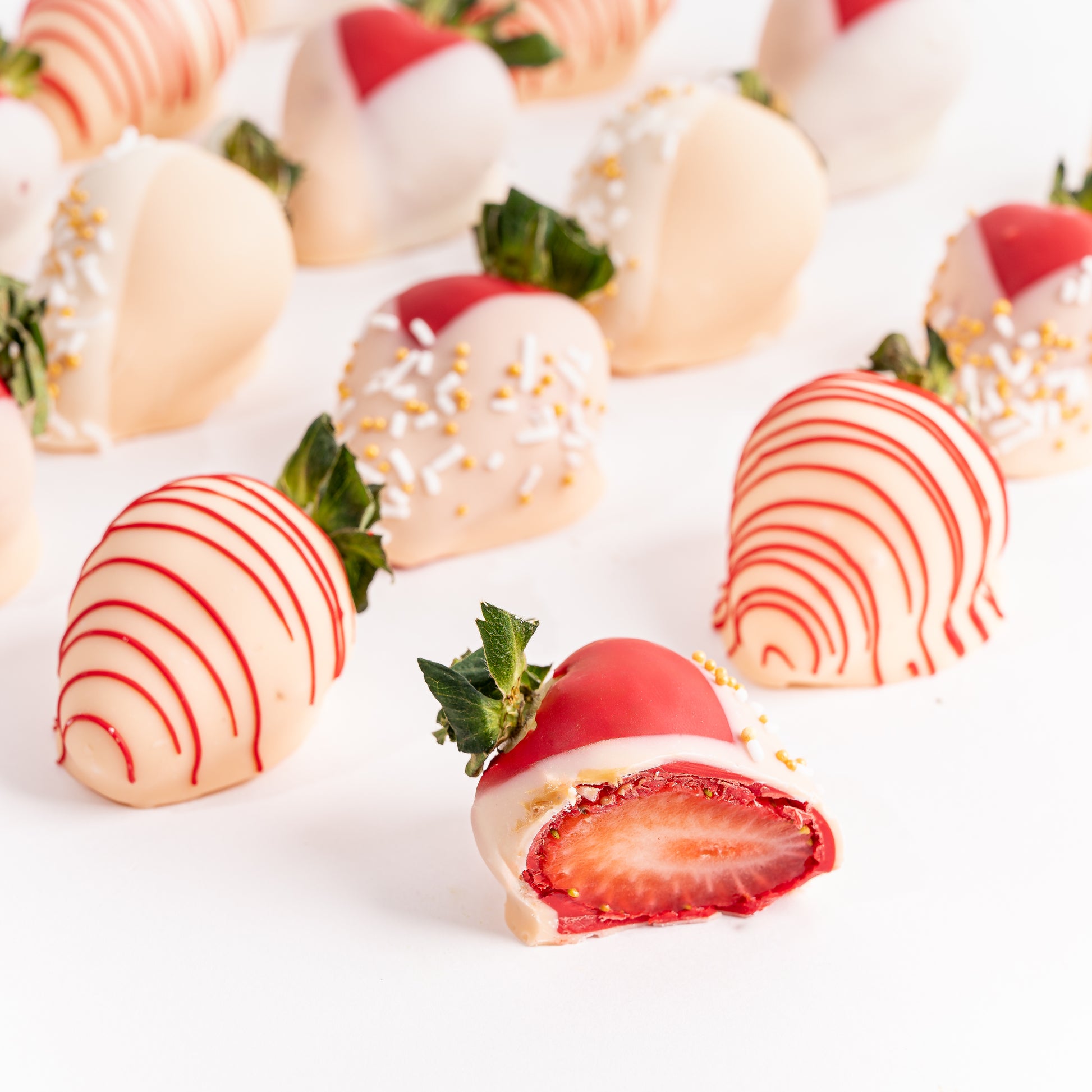 Valentine Chocolate Strawberries 16pcs Gift Box