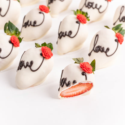 White Love Berries 12pcs Gift Box