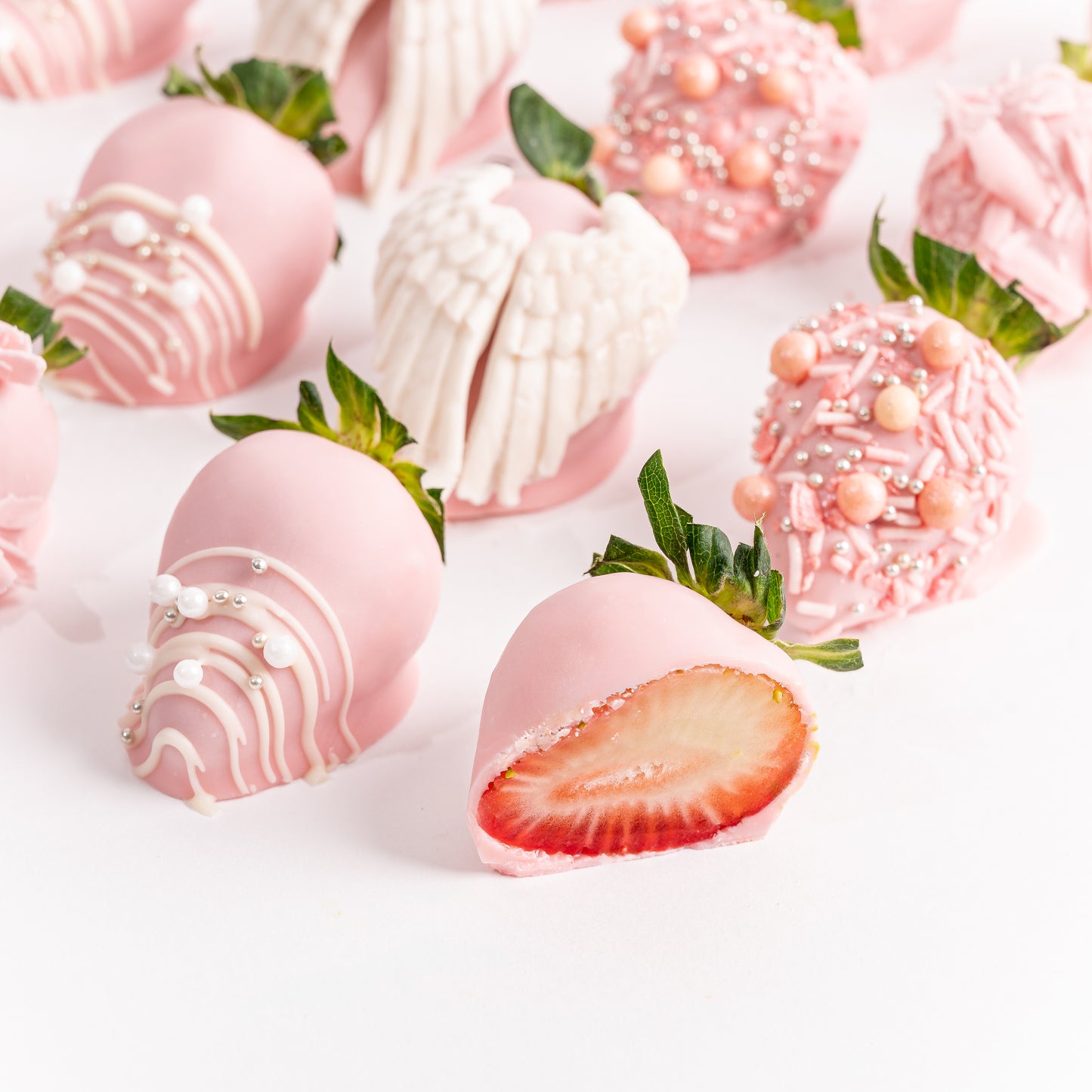 Angel Wings Strawberry Chocolates 16pcs Gift Box by NJD