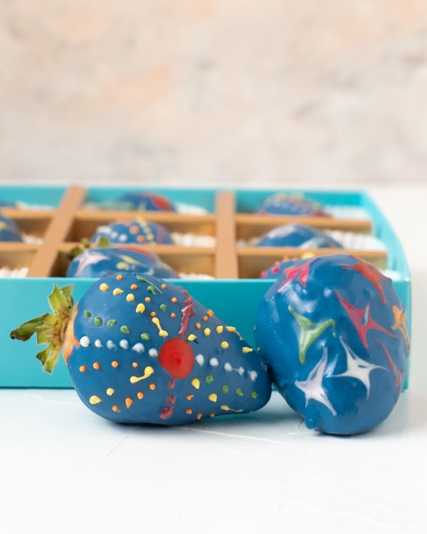 Diwali Theme Chocolate Covered Strawberries