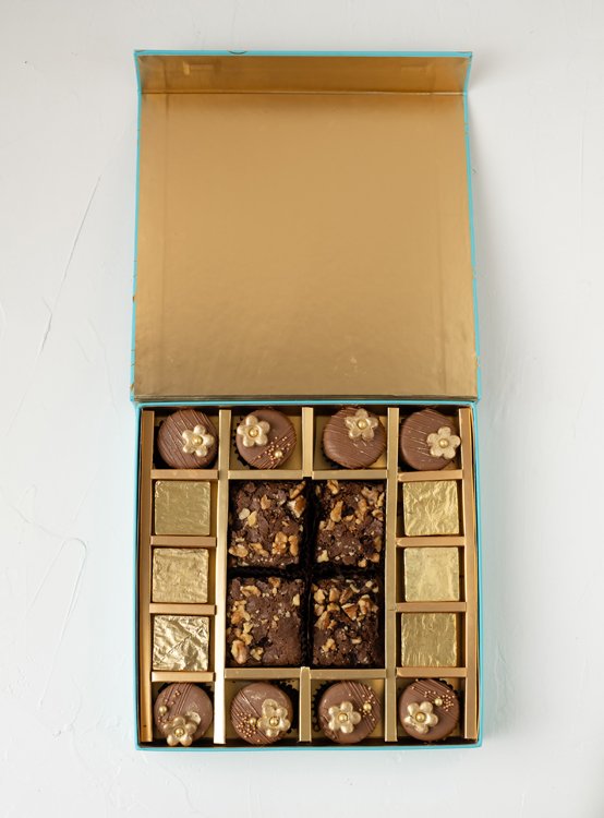 Brownies and Cookies Diwali gift Box