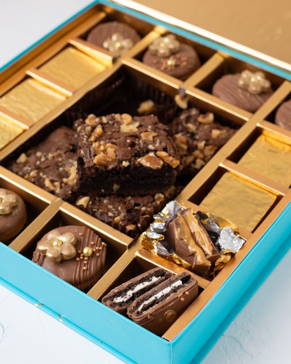 Brownies and Cookies Diwali gift Box