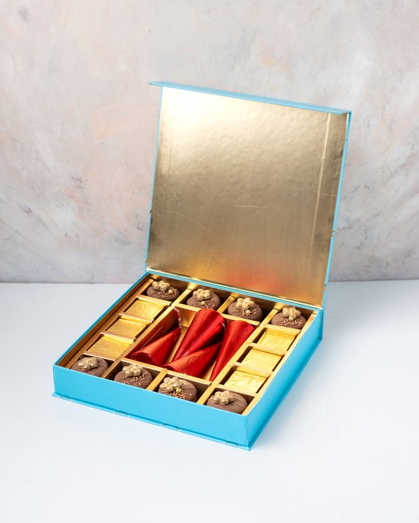 Cookies and Cracker Gift box