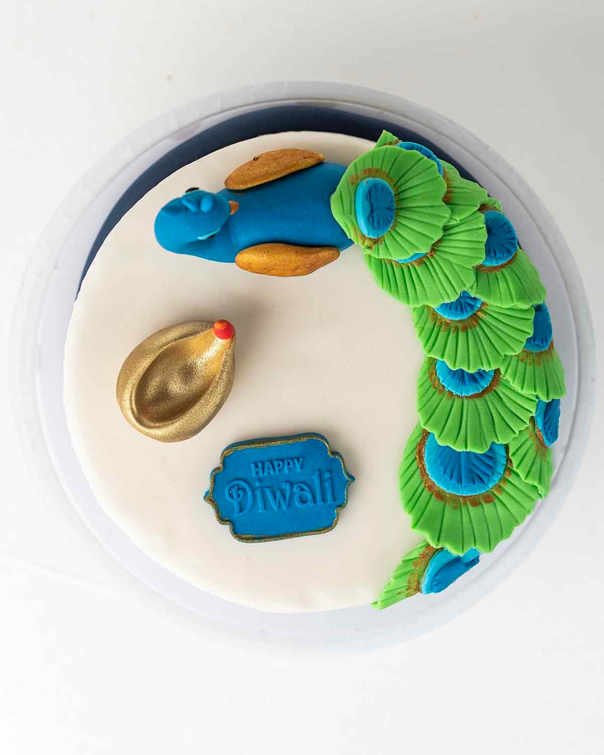 1kg Peacock cake