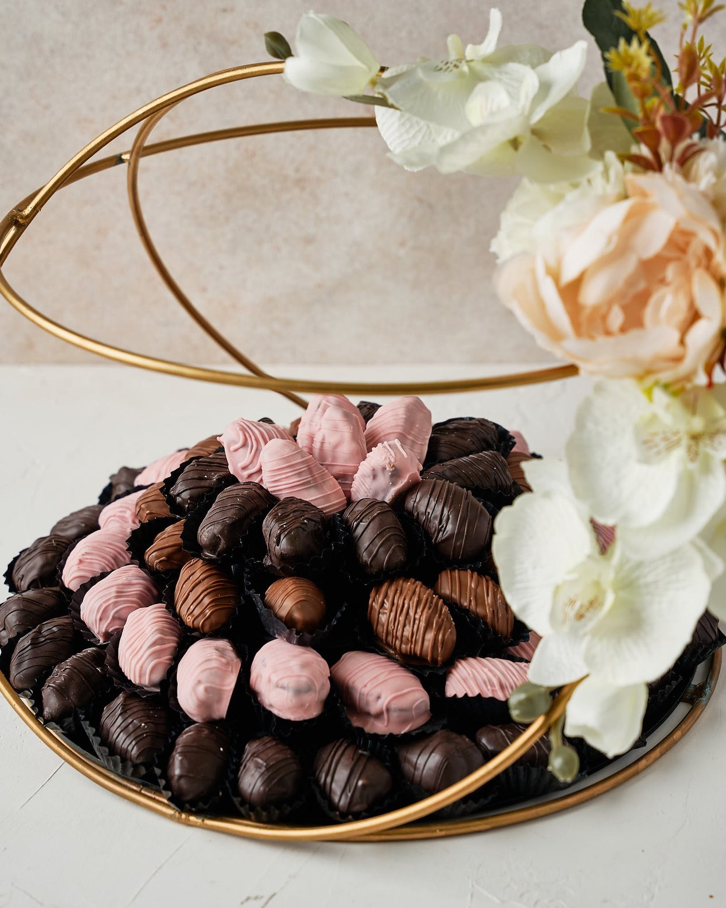 Luxury Chocolate Dates 71pcs Gift Arrangement