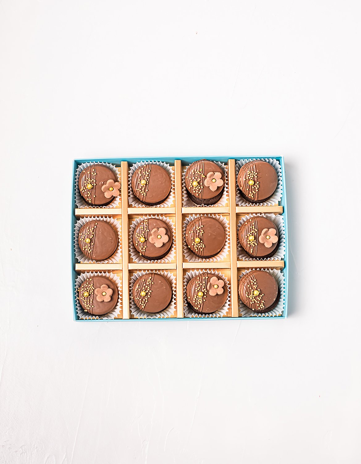Chocolate Covered Oreos by NJD