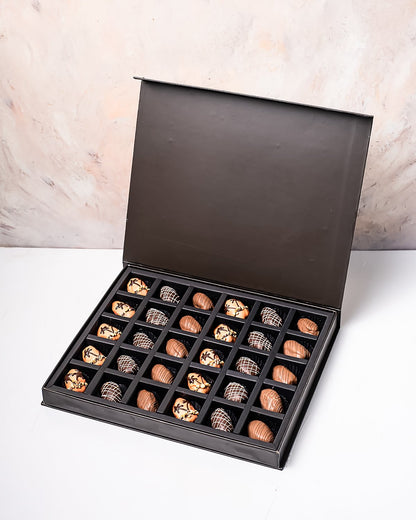 Luxury Chocolate Dates 30pcs Gift Box