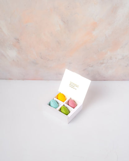 4 Mini Eggs by NJD
