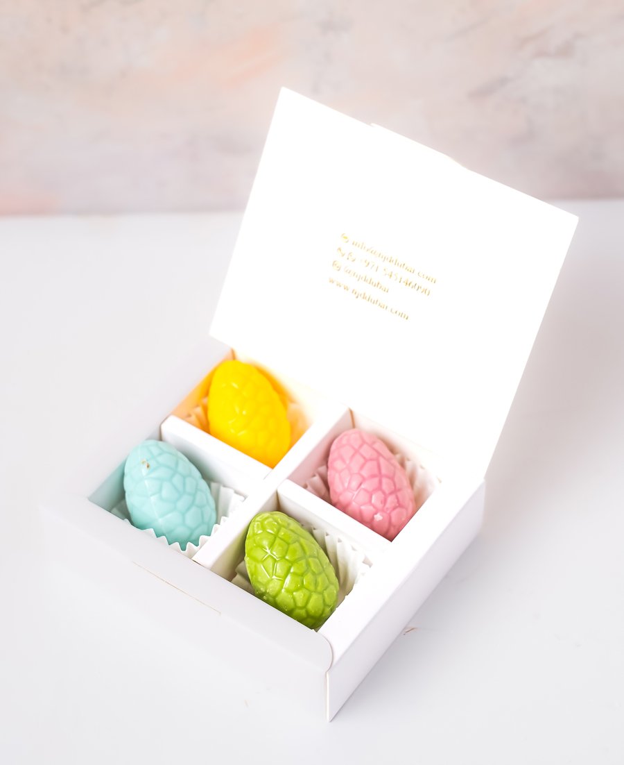 4 Mini Eggs by NJD