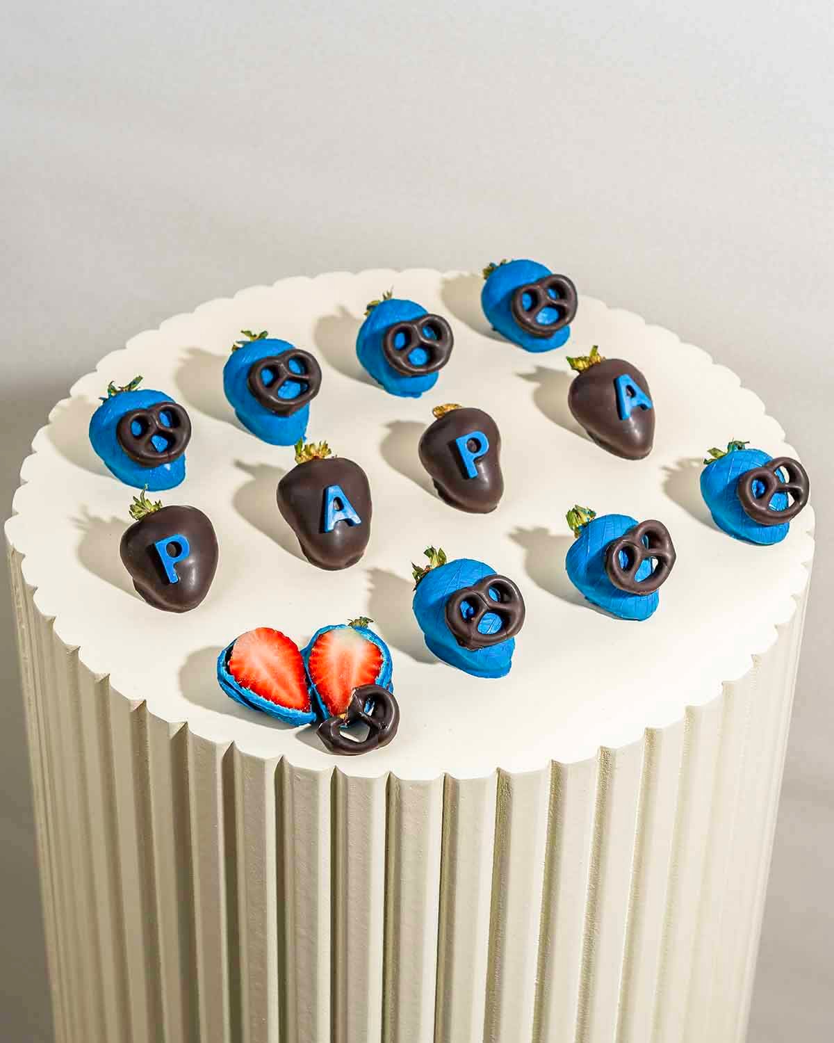 Father's Day 12 Chocolate Strawberries Gift by NJD