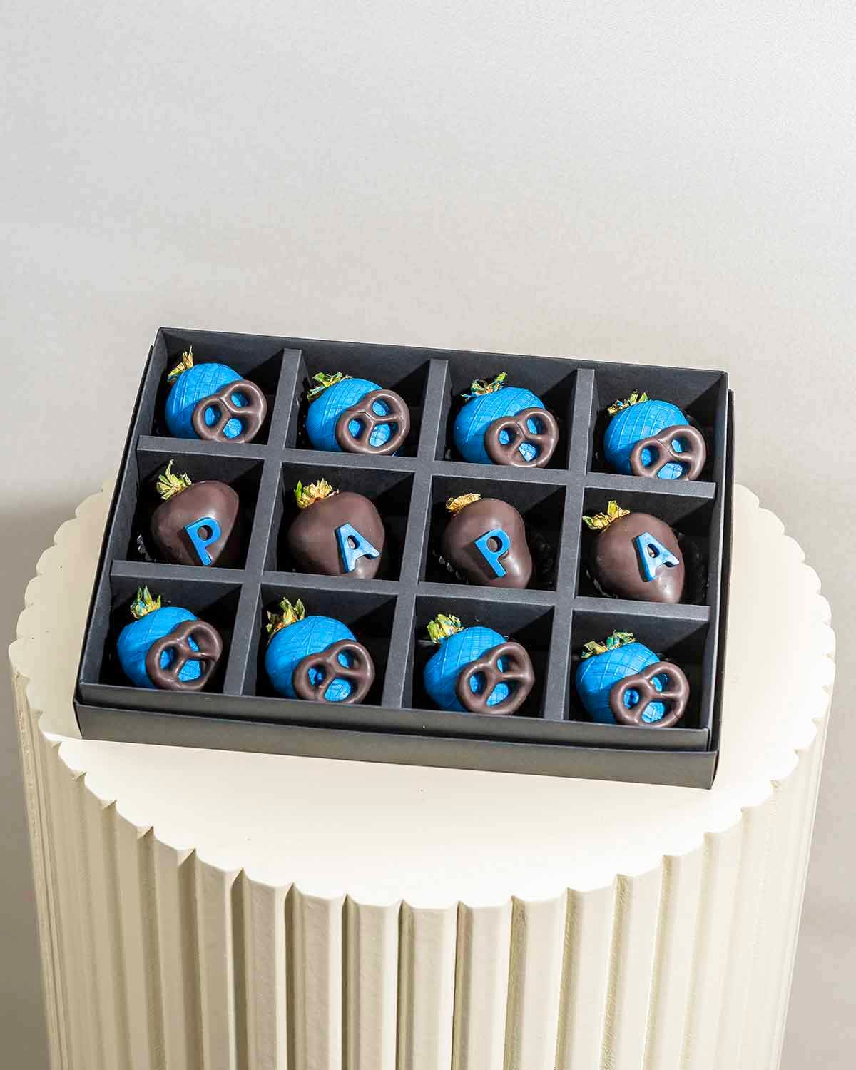 Father's Day 12 Chocolate Strawberries Gift by NJD