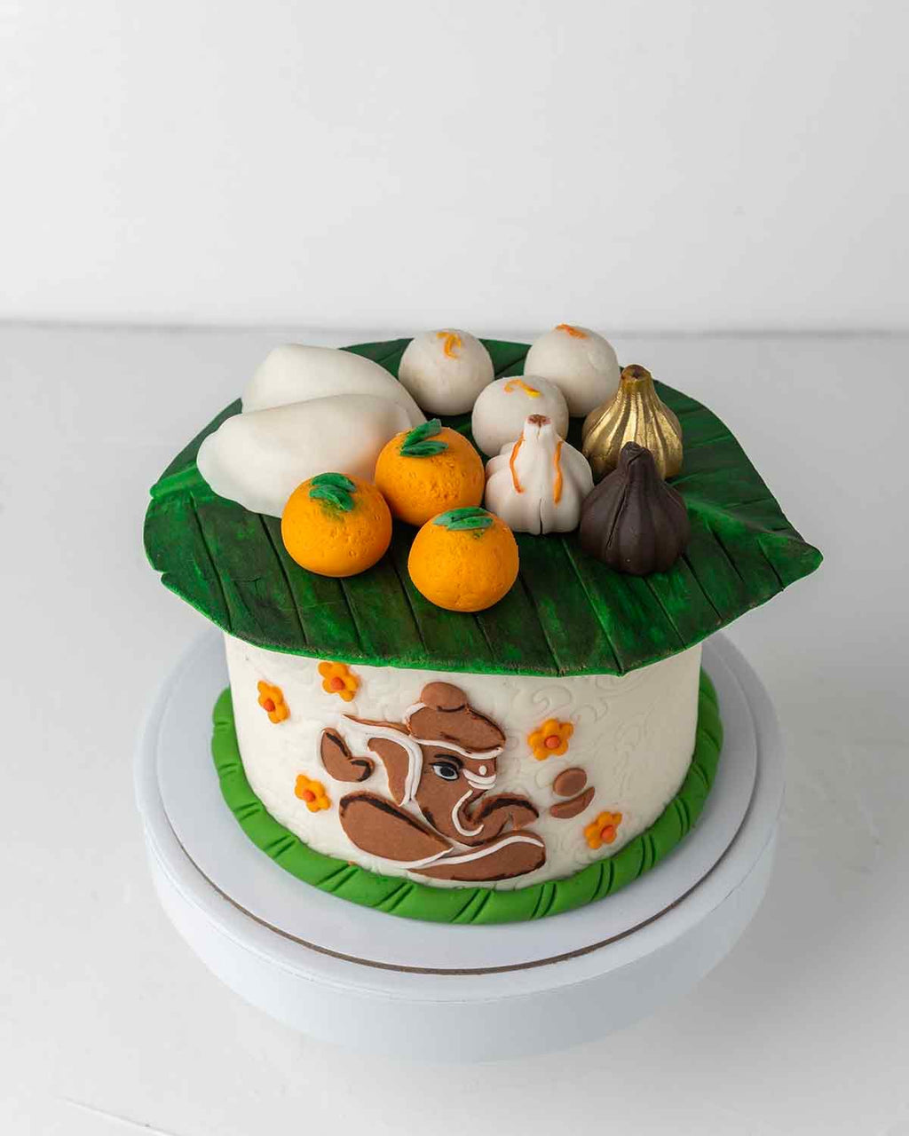 Ganpathi Meethai Theme Cake by NJD