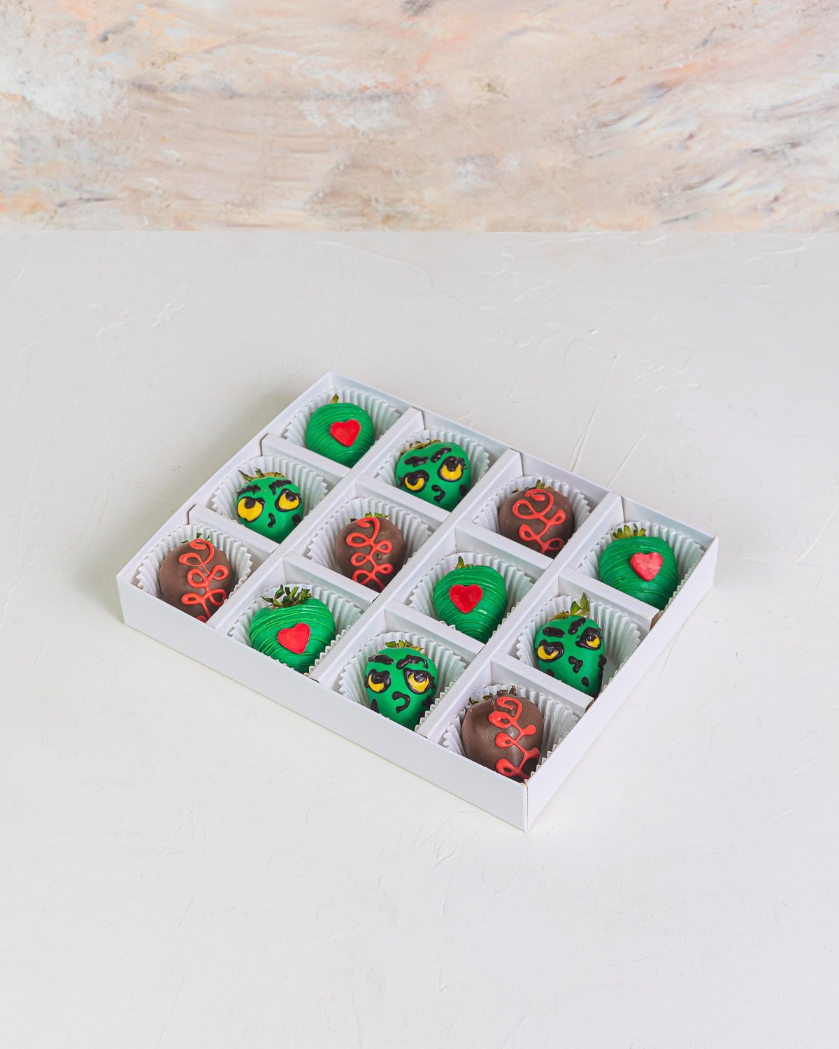 The Grinch Chocolate Strawberries by NJD