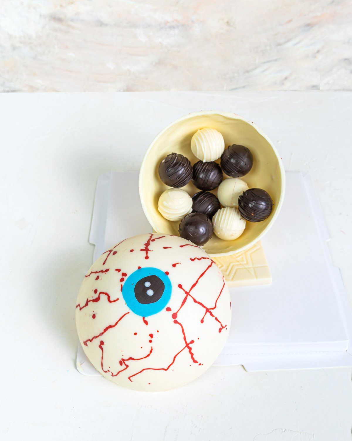 Smashable Eyeball by NJD