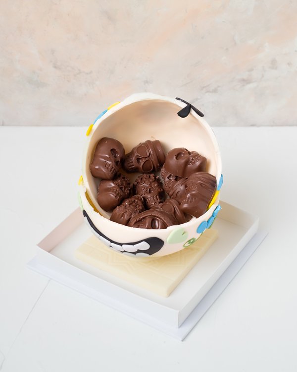 Colorful Smashable Halloween Chocolate