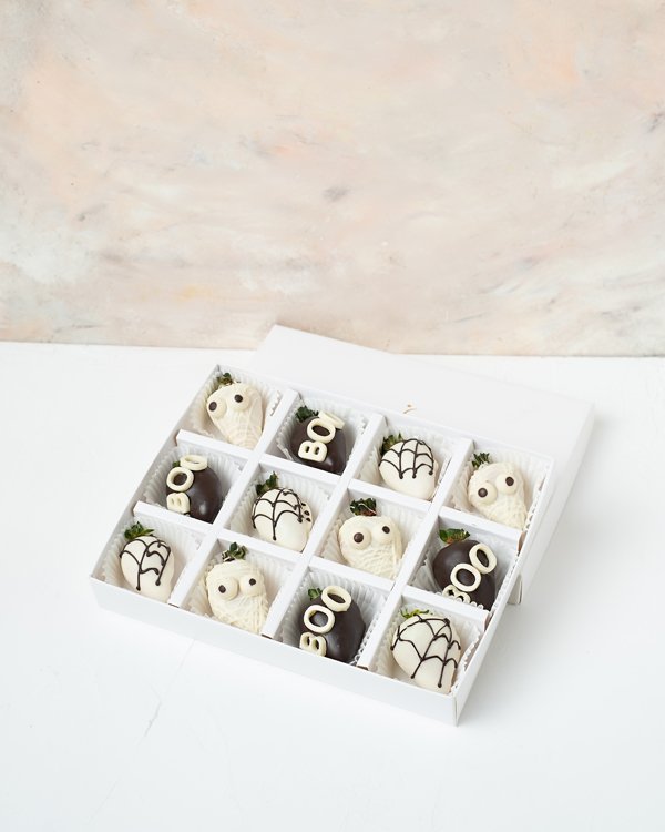 BOO! Chocolate Covered Strawberries