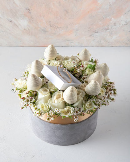 Petite Drop Bracelet Hamper by NJD
