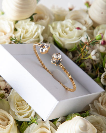 Petite Drop Bracelet Hamper by NJD